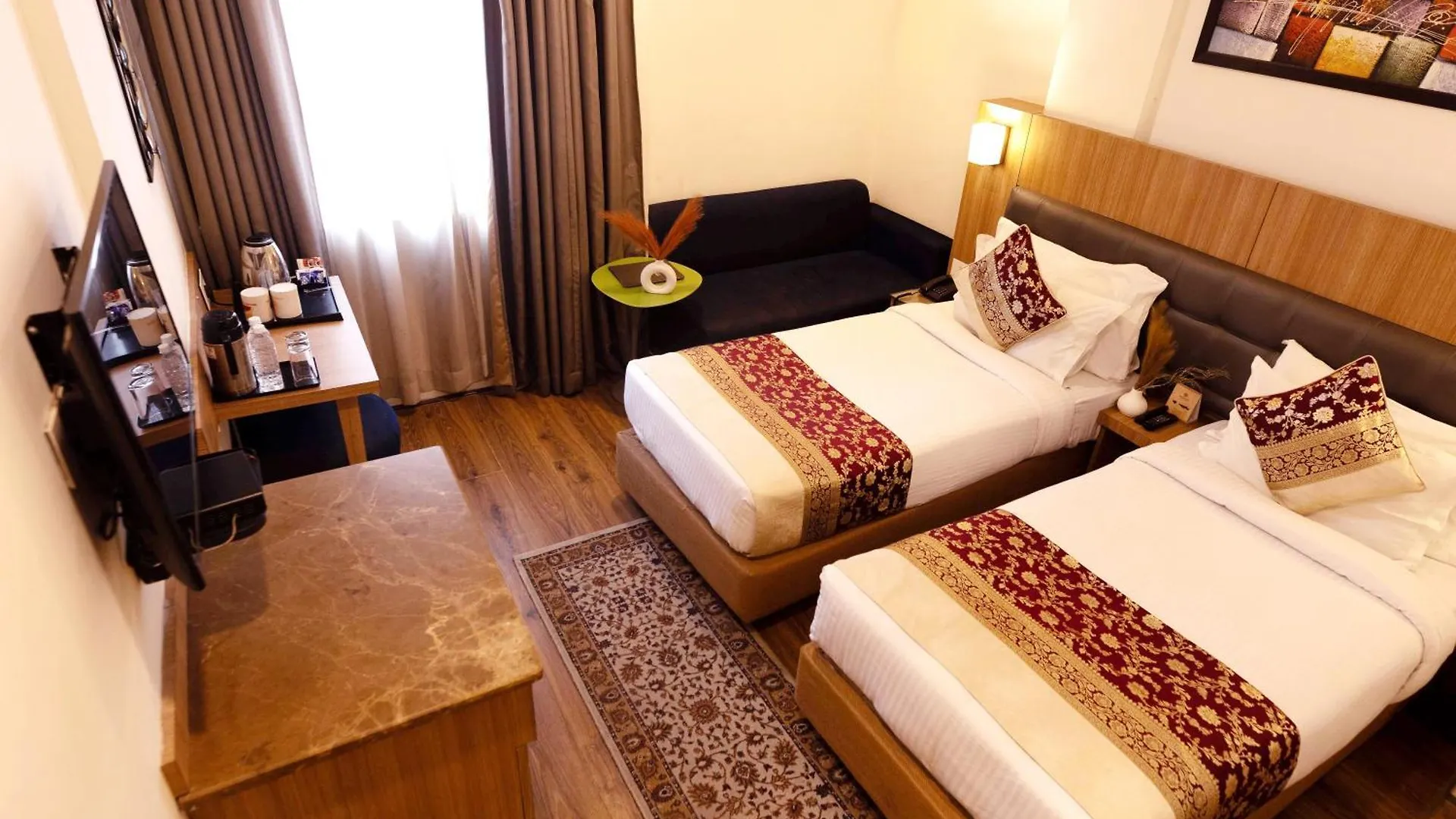 New Hotel Broadway Varanasi