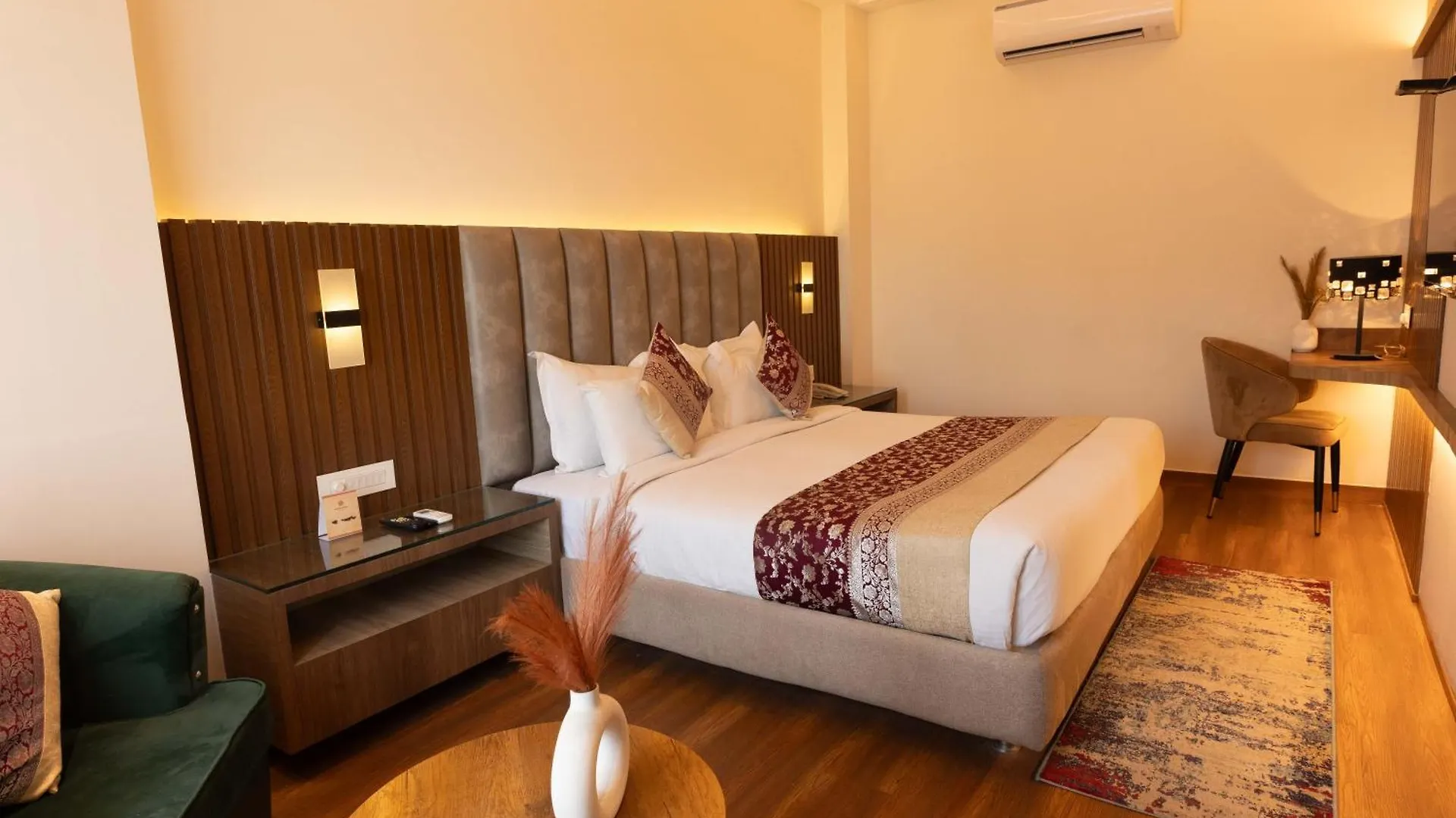 New Hotel Broadway Varanasi