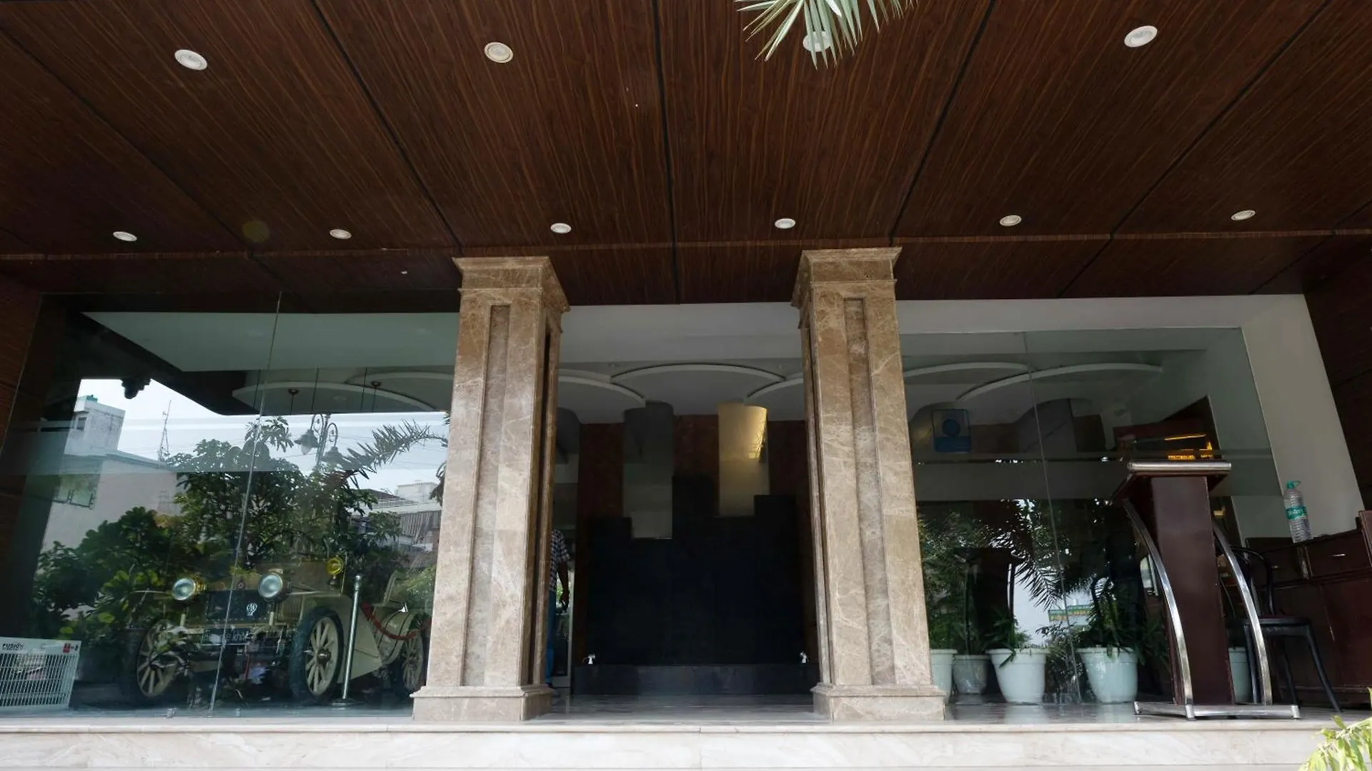 New Hotel Broadway Varanasi