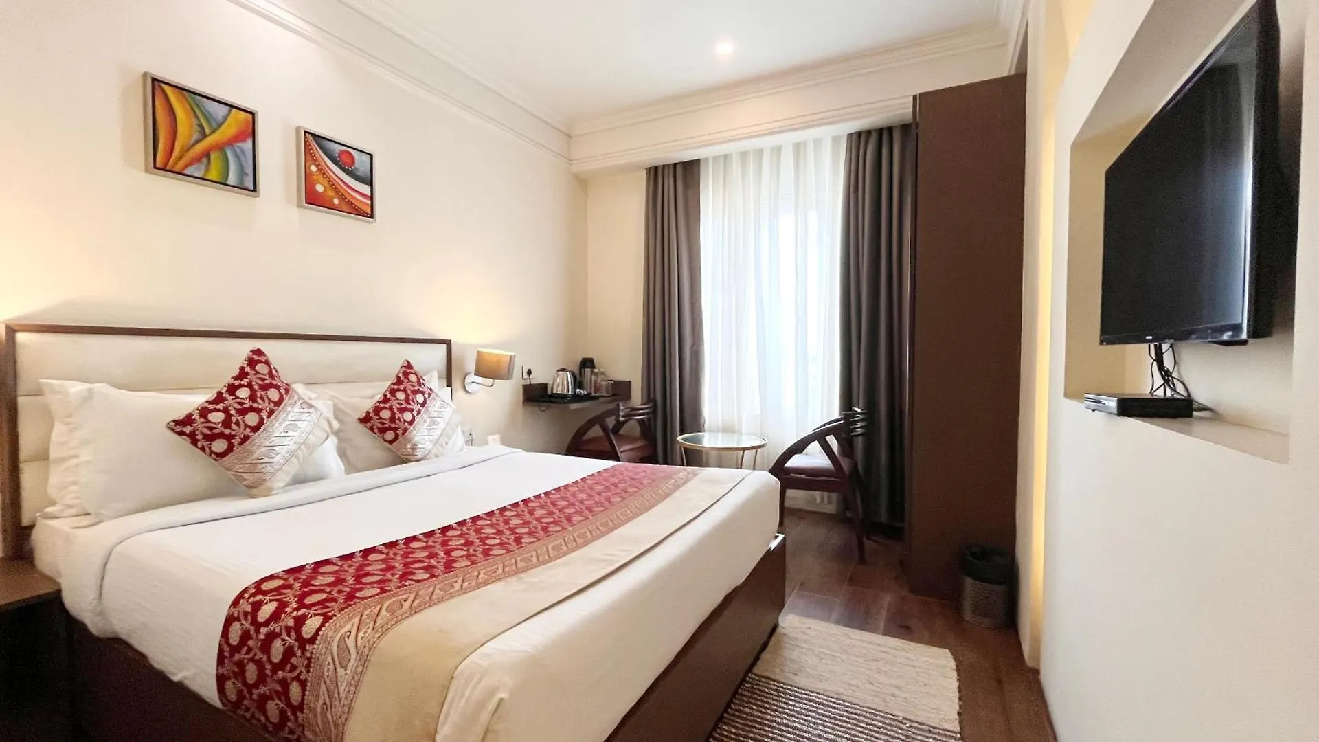 New Hotel Broadway Varanasi 3*,