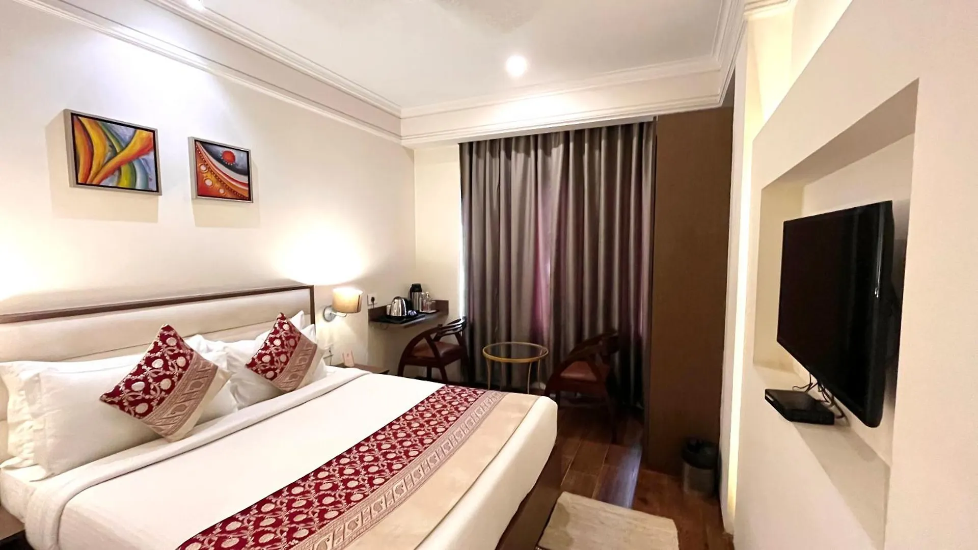 New Hotel Broadway Varanasi 3*,