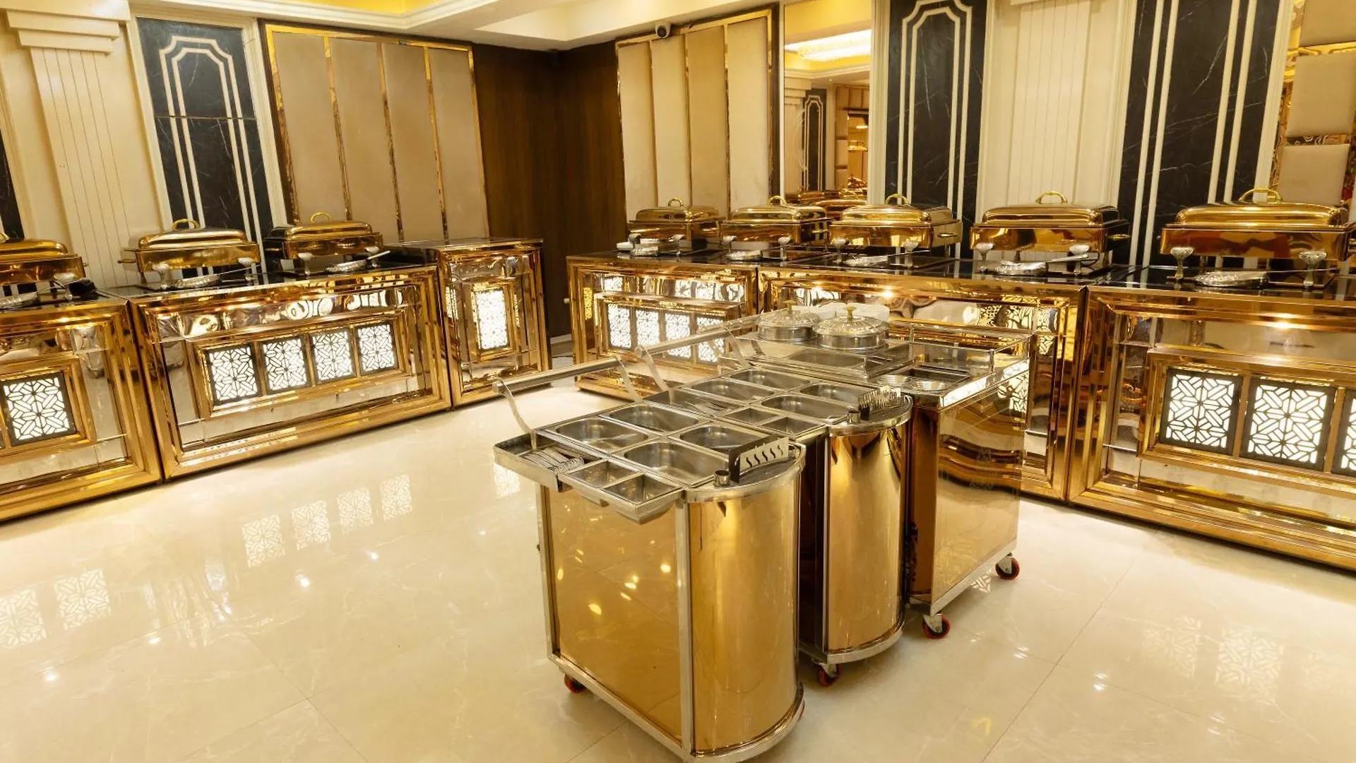 New Hotel Broadway Varanasi